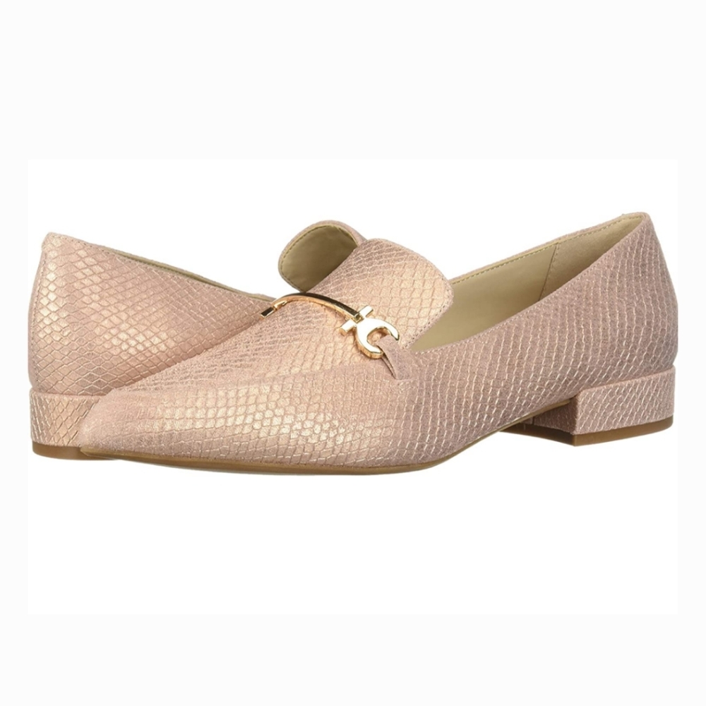 Camelia Keeper Flats​